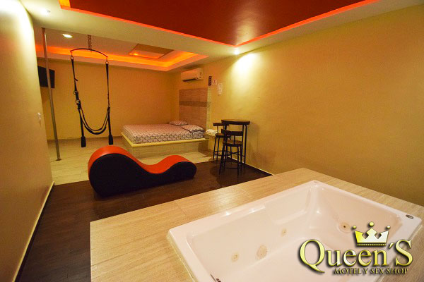 Grand Master Suite